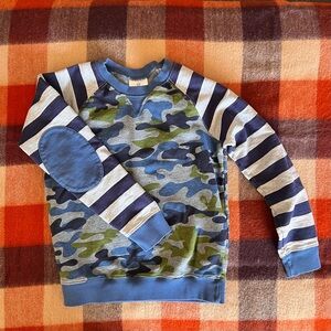 Hanna Andersson Sweatshirt kids size 8. Complete w elbows patches.